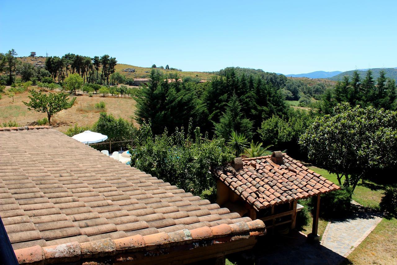ハランディージャ・デ・ラ・ベラ Complejo Rural La Coronillaゲストハウス エクステリア 写真